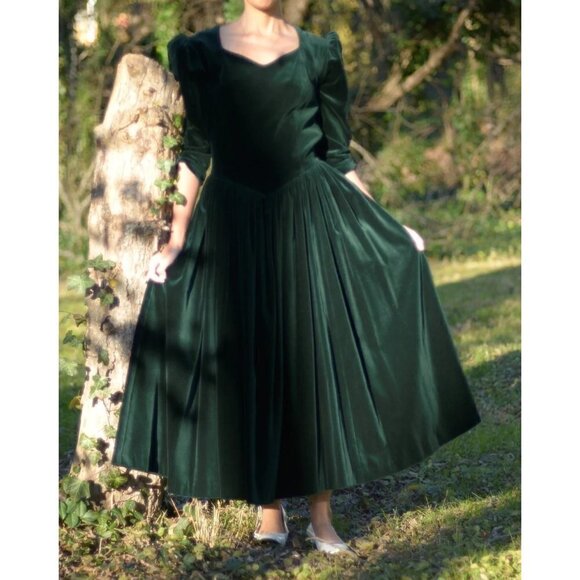 Laura Ashley Womens Princess Dress Size 6 Vintage Cotton Velvet Open Back Black - Picture 6 of 12